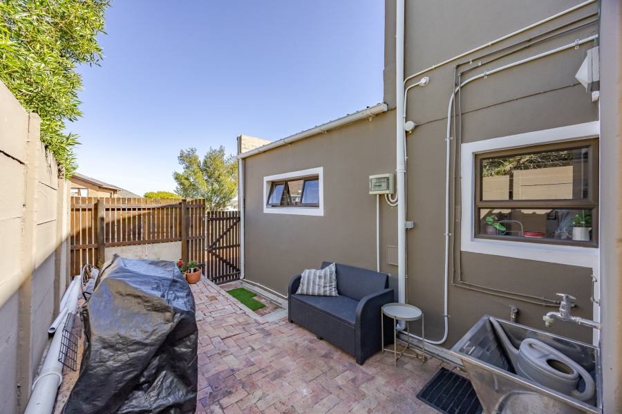 2 Bedroom Property for Sale in Capri Western Cape